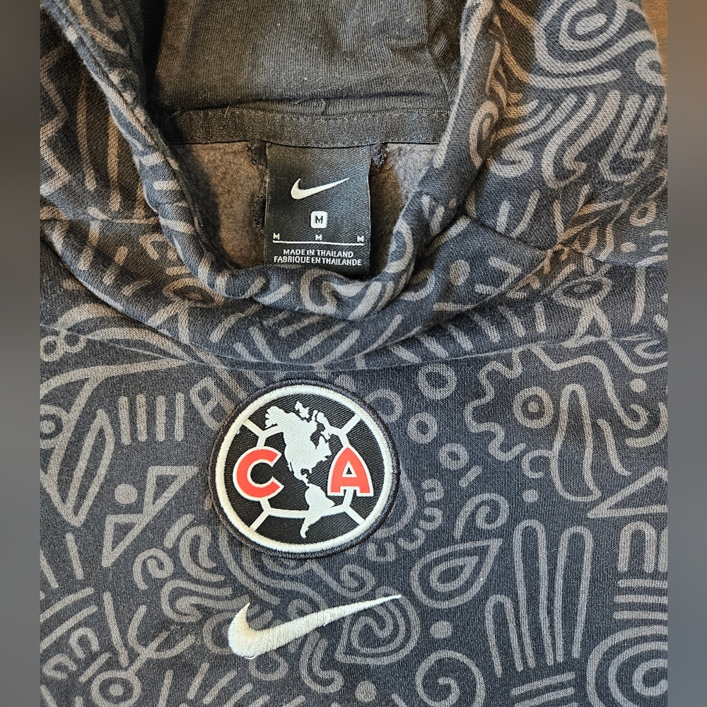 Club América Club Nike Soccer Fleece Pullover Hoodie, Youth Size M - Picture 2 of 4